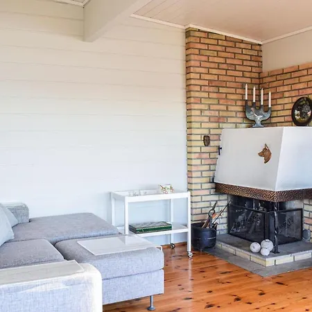 4 Bedroom Lovely In Nordtveitgrend