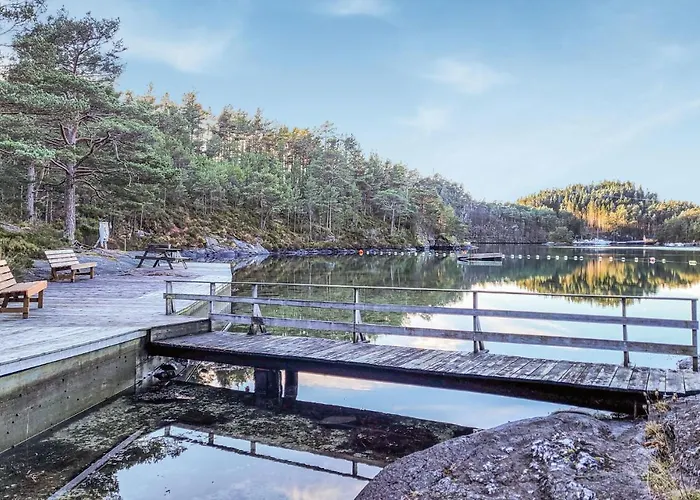 4 Bedroom Lovely In Nordtveitgrend *